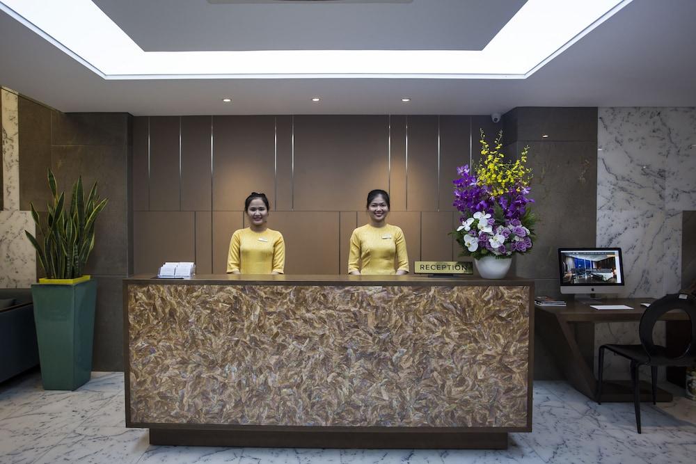 Avora Hotel Da Nang Exteriör bild