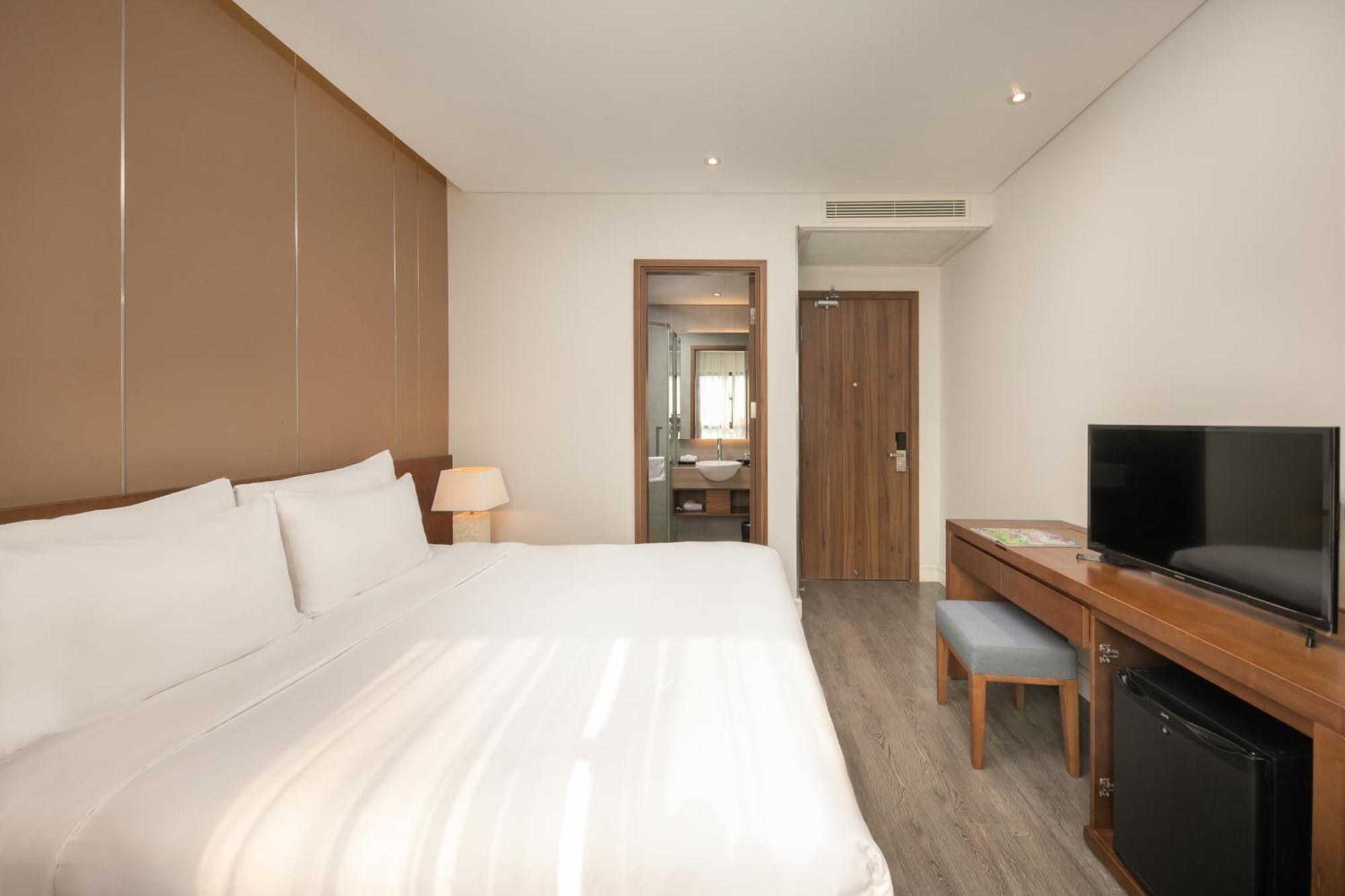 Avora Hotel Da Nang Exteriör bild