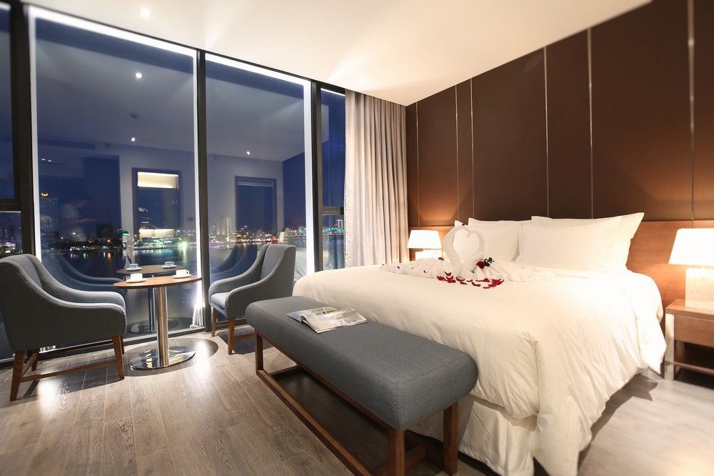 Avora Hotel Da Nang Exteriör bild
